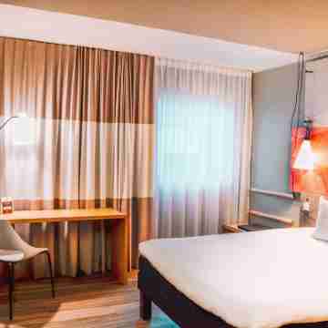 Ibis Frankfurt Airport Rooms