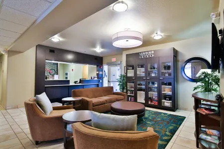 Candlewood Suites Bismarck