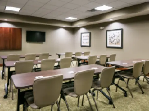 Staybridge Suites DES MOINES DOWNTOWN by IHG Hotels in Des Moines