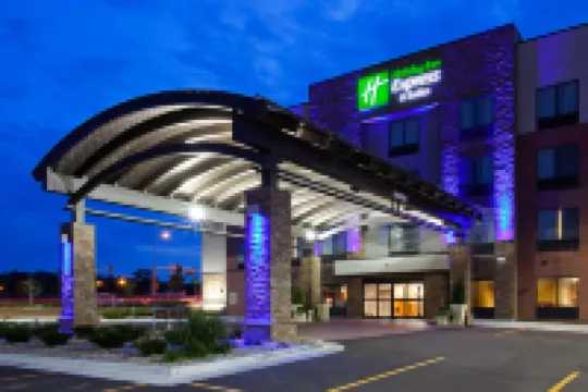 Holiday Inn Express & Suites ROCHESTER – MAYO CLINIC AREA by IHG