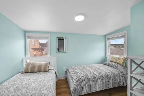 Beautiful condo steps away from the beach in Manasquan