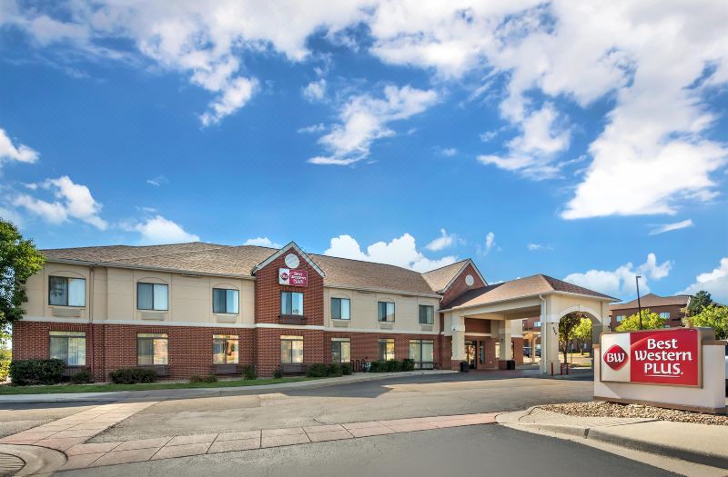 Best Western Plus Louisville Inn Suites