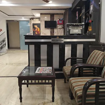 Hotel Apple Villa - New Delhi Отели рядом с достопримечательностью «Дели - центр города»