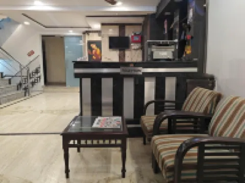 Hotel Apple Villa - New Delhi