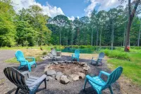 1/2 Acre Pond, Rec Room! Private Oasis in Nanjemoy - 3 estrellas