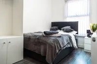 Eithad, Co-op Live, Old Trafford with Free Parking - 16817 - 2 Yıldız