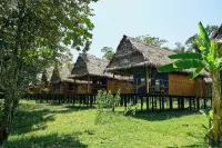 Amazon Muyuna Lodge - All Inclusive - Homestays