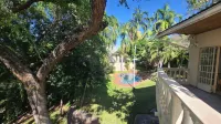 Charming 3 bedroom guesthouse - 2300 - Wifi