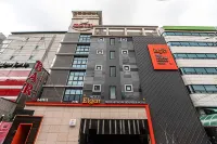 Elga Hotel Suwon Hotel in zona Museo Nazionale delle Mappe