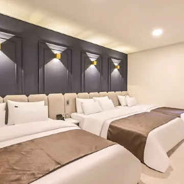 Maria Hotel