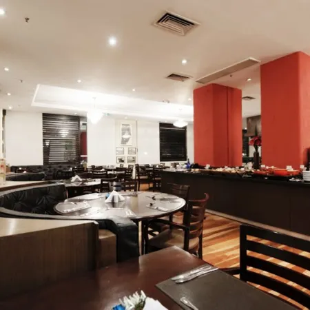 Quality Suites Alphaville