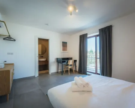 Qala Skyview Penthouse Pool Sunsets BBQ Area Hotels in Qala