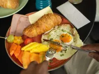 Tribe Medellín - breakfast