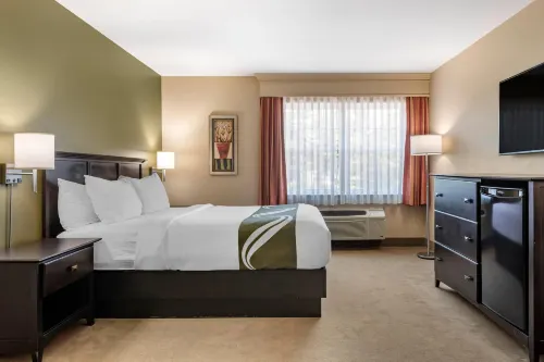 Quality Inn & Suites Hotels in Quispamsis