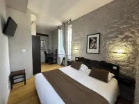 Logis Hostellerie des Ducs Hotels in Duras