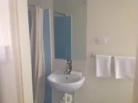 Coolabah Motel Hotels in Rosslea