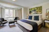 Sunday Box Hill Burford Bridge Hotel - 4-Sterne