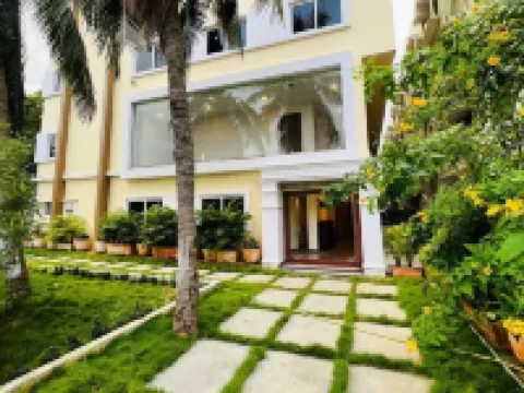 De Crown Luxury Hotel Hotels in Kakinada