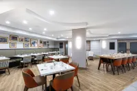 Holiday Inn ANDERSON by IHG