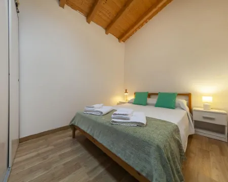 A28 - Castela Street Townhouse in Espiche Hotels in Luz