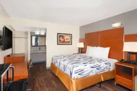 Travelodge by Wyndham Albuquerque West