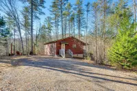 Secluded Family Cabin w/ Deck Near Cherokee Lake - Homestays