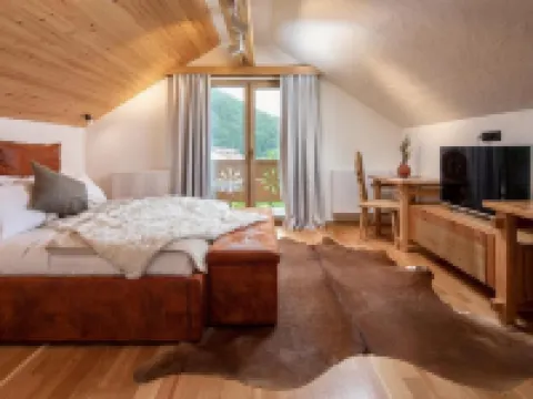 ザラ シャレー ブランのホテル