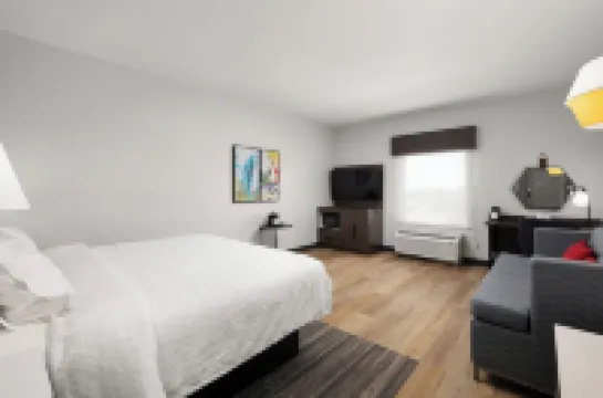 邁克艾倫歡朋飯店