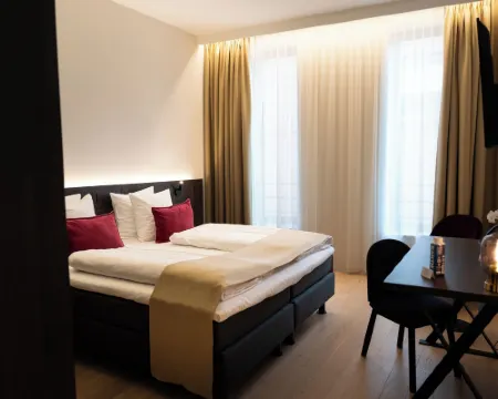 コルセンドンク トゥルノヴァ トゥルンホウトのホテル