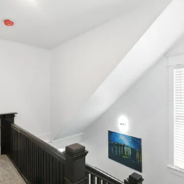 Historic Elegance In The Heart Of Elizabeth City 4 Bedroom Home Отели в г. Паскуотанк