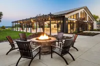 Ann Arbor Marriott Ypsilanti at Eagle Crest - Boutique