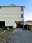 Freshly Updated Beachfront Home – Reserve Spring/Summer