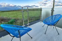 Chalet in Tintagel With Stunning Sea Views - 4-Star