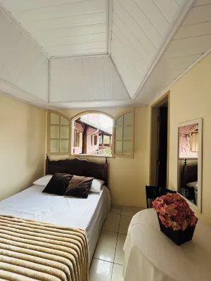 Hospedaria Vila Rica - ที่มีที่จอดรถ