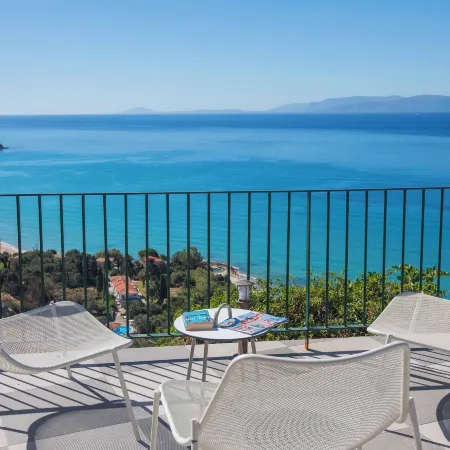 Garbis Villas & Apartments