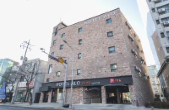 Songtan Alo Hotel 烏山空軍基地周辺のホテル