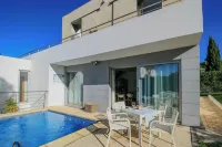 Pé na Areia - Pools