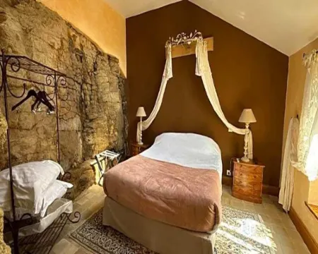 Manoir des Douets Fleuris Hotels in Cancale