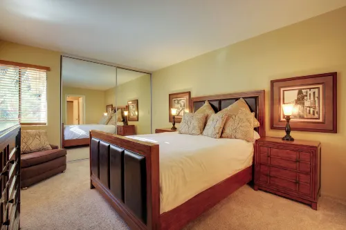 Golf Resort Getaway w/ Pool Access in Palm Desert