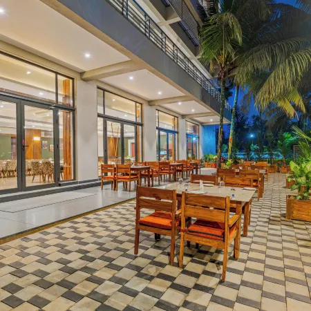 Woodrose Banquets and Hotel