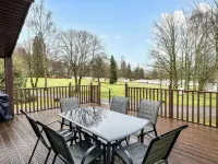 4 Bed House - Sleeps 9 - Hottub - Parking Hotéis em Moffat