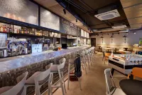 โรงแรม Moxy Karlsruhe - โรงแรมราคาถูก