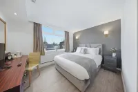 The Greyhound Hotel - 2-Star