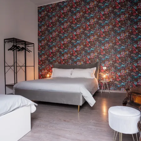 B&B Università - Check-in H24 - Aria Condizionata - 50 mt Duomo - 10 Min Dall' Areoporto