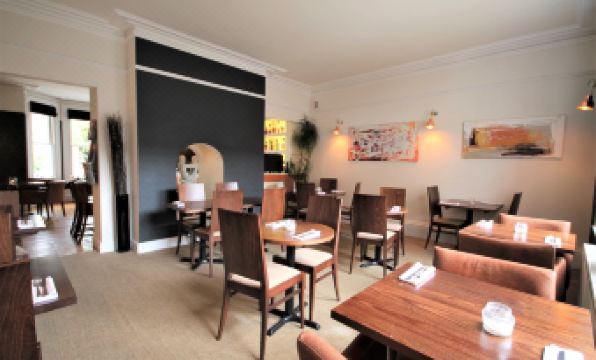 Andover House Hotel & Restaurant