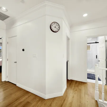 Three Bedroom Home Near YVR and SkyTrain