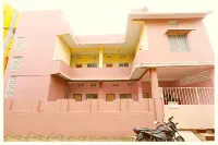 Goroomgo Somnath Rest House Puri