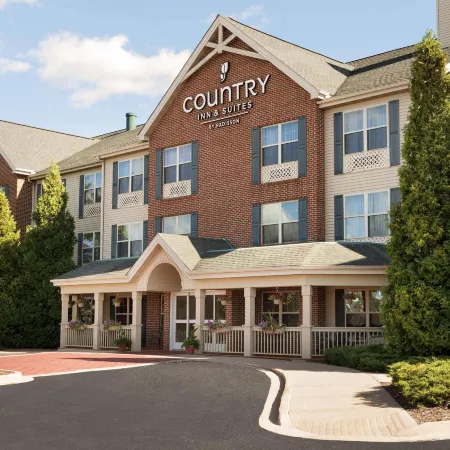 Country Inn & Suites by Radisson, Sycamore, IL