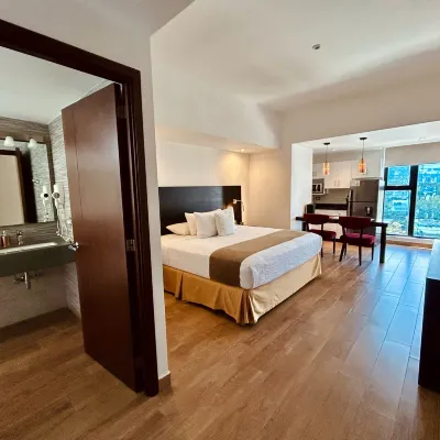 Suites Terraza Imperial Hotels near Zona 14