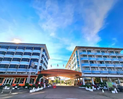 โรงแรมเอ็ม เจ เดอะมาเจสติค โรงแรมในสกลนคร